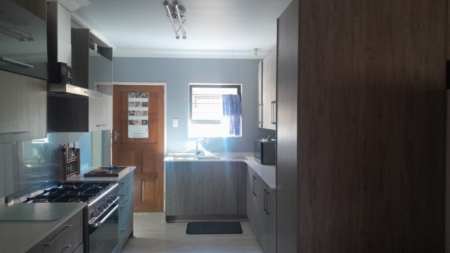 2 Bedroom Property for Sale in Flamwood North West